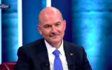 Le ministre turc de l'Intérieur Suleyman Soylu au parlement à Ankara, en Turquie, le 5 novembre 2019. (Crédit : AP Photo/Burhan Ozbilici, File)
