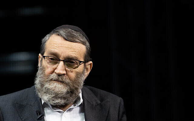 Illustration : Moshe Gafni, député de Yahadout HaTorah, participant à une conférence à Jérusalem, le 7 mars 2021. (Crédit : Yonatan Sindel/Flash90)