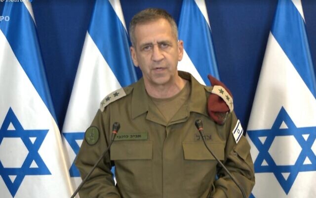 Le chef d'État-major israélien Aviv Kohavi lors d'une conférence de presse, le 16 mai 2021. (Capture d'écran) Le chef d'État-major israélien Aviv Kohavi lors d'une conférence de presse, le 16 mai 2021. (Capture d'écran)