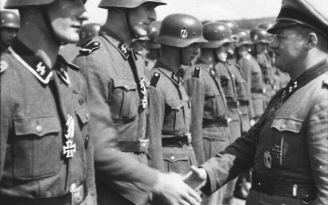 Image illustrative non datée de la division Waffen-SS "Wiking" en Russie. (Crédit : CC BY-SA Bild National Archives, Wikimedia Commons)