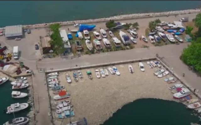 La Turquie est envahie par de la morve de mer (Crédit : capture d'écran YouTube)