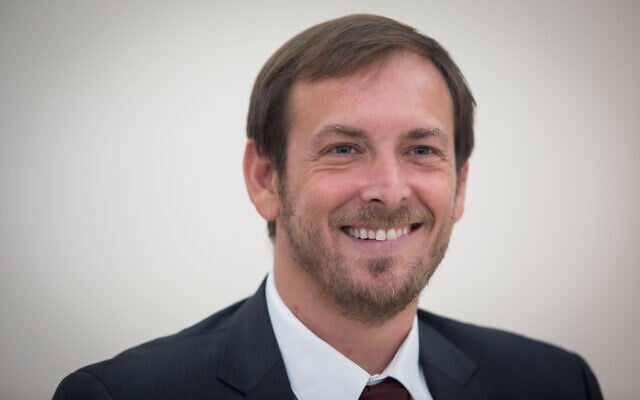 L'ancien ministre du Tourisme Asaf Zamir à la Knesset, le 29 avril 2019. (Crédit : Noam Revkin Fenton/Flash90)