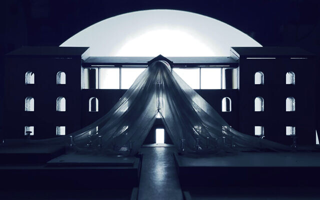 La Jerusalem Design Week ouvrira ses portes le 1er juillet 2021 à la Hansen House. (Crédit : Alon Sarid, Dana Ben Shalom et Amit Portman) La Jerusalem Design Week ouvrira ses portes le 1er juillet 2021 à la Hansen House. (Crédit : Alon Sarid, Dana Ben Shalom et Amit Portman)