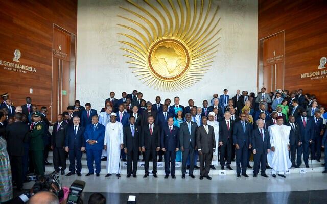 Illustration : Des dirigeants africains posent pour une photo de groupe lors de la session d'ouverture du 33e Sommet de l'Union africaine (UA) au siège de l'UA à Addis-Abeba, en Éthiopie, le 9 février 2020. (Crédit : AP)