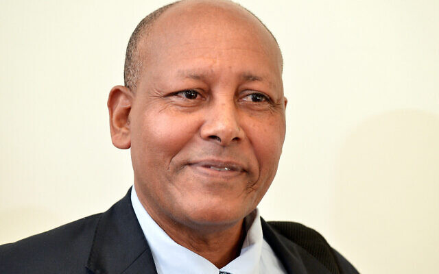 L'ambassadeur israélien en Ethiopie Aleleign Admasu. (Crédit : Flash90)