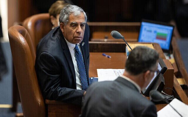Le président de la Chambre des représentants Mickey Levy à la Knesset le 13 juillet 2021. (Crédit : Yonatan Sindel/Flash90)
