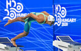 Andi Murez participe à une compétition en Hongrie en novembre 2020. (Association israélienne de natation)