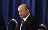 Le Premier ministre Naftali Bennett s'exprime lors de la réunion hebdomadaire du cabinet à Jérusalem le 8 août 2021. (Ronen Zvulun / Pool / AFP)