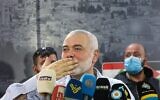 Ismail Haniyeh lors d'une visite au camp Ein el-Hilweh, le plus grand camp de réfugiés palestiniens du Liban, près de la ville côtière méridionale de Sidon, le 6 septembre 2020.(Crédit : Mahmoud Zayyat/AFP)
