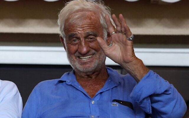 L’acteur français Jean-Paul Belmondo, au match de football Monaco/Toulouse au Stade Louis II à Monaco, le 4 août 2017. (Crédit : VALERIE HACHE / AFP)