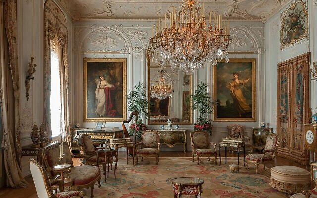 La salle de réception grise du 
 manoir de Waddesdon. (Crédit : Chris Lacey (c) National Trust Waddesdon Manor)