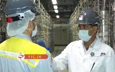 Images de l'installation nucléaire de Natanz diffusée par la télévision d'État iranienne, le 17 avril 2021. (Capture d'écran/Twitter)