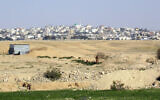Une vue de la ville bédouine d'Ararat an-Naqab. (Crédit : CC Wilson44691/Wikipedia)