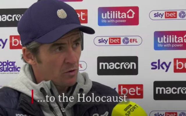 Joey Barton, actuel entraîneur de l’équipe des Bristol Rovers. (Crédit : capture d’écran : YouTube / Jewish News)