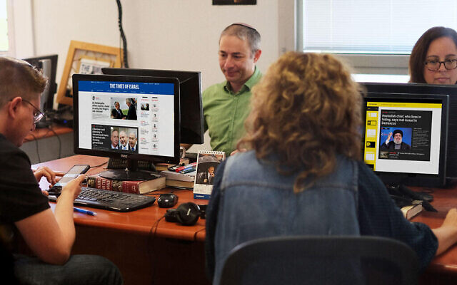 La salle de rédaction du Times of Israel à Jérusalem. (Crédit : staff)