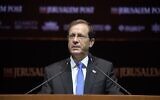 Le président Isaac Herzog s'exprime lors de la conférence du Jerusalem Post à Jérusalem, le 12 octobre 2021 (Kobi Gideon, GPO).
