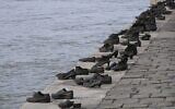Shoes on the Danube, un mémorial de l'Holocauste dédié aux victimes de la Croix fléchée qui ont été abattues sur la rive du Danube à Budapest pendant l'Holocauste. (Flickr/Neil)