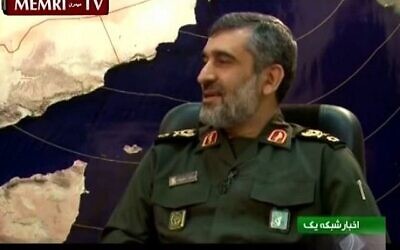 Le commandant des forces aérospatiales du Corps des gardiens de la révolution islamique (IRGC), le général de brigade Amir Ali Hajizadeh. (Crédit : capture d'écran : YouTube/MEMRITVVideos)