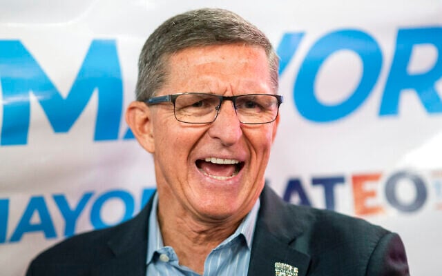 Michael Flynn, ancien conseiller à la sécurité nationale de l'ex-président Donald Trump, s'exprime pendant un événement de campagne du candidat à la mairie de New York Fernando Mateo à Staten Island, le 30 juin 2021. (Crédit : AP Photo/Eduardo Munoz Alvarez) Michael Flynn, ancien conseiller à la sécurité nationale de l'ex-président Donald Trump, s'exprime pendant un événement de campagne du candidat à la mairie de New York Fernando Mateo à Staten Island, le 30 juin 2021. (Crédit : AP Photo/Eduardo Munoz Alvarez)
