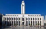 L'hôtel de ville de Villeurbanne, place Lazare-Goujon. (Crédit : Rvince / CC BY 3.0)