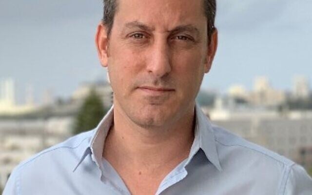 Le journaliste israélien Barak Ravid (Crédit : Twitter) Le journaliste israélien Barak Ravid (Crédit : Twitter)