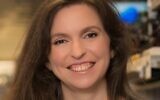 La nouvelle vice-présidente d'Intel Corp, Karin Eibschitz-Segal, dirige les centres de développement d'Intel en Israël. Décembre 2021. (Crédit : autorisation)