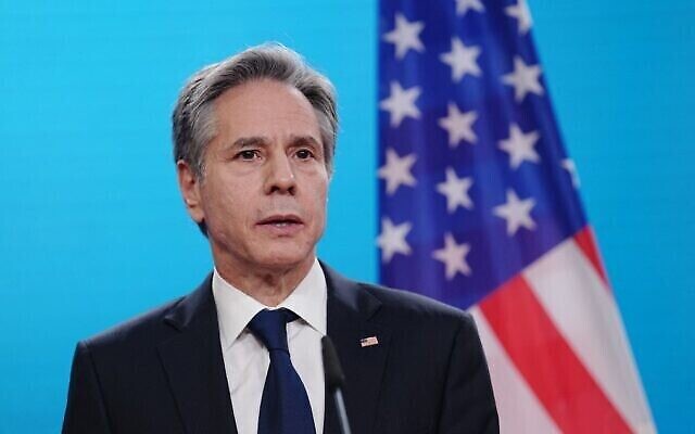 Le secrétaire d'État américain Antony Blinken s'adresse à la presse après avoir rencontré ses homologues allemand, français et britannique au ministère allemand des Affaires étrangères à Berlin, le 20 janvier 2022. (Kay Nietfeld/Pool/AFP) Le secrétaire d'État américain Antony Blinken s'adresse à la presse après avoir rencontré ses homologues allemand, français et britannique au ministère allemand des Affaires étrangères à Berlin, le 20 janvier 2022. (Kay Nietfeld/Pool/AFP)