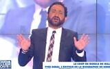 L’animateur de C8 Cyril Hanouna avait créé le buzz en taclant Yves Derai, déchirant une page de la biographie de Kendji Girac, dont il était l’éditeur. (Crédit : DR)