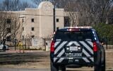 Un véhicule des forces de l'ordre est vu près de la synagogue Congregation Beth Israel, le 16 janvier 2022, à Colleyville, au Texas. (Brandon Bell/Getty Images/AFP)