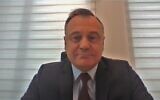 Jaroslaw Nowak, diplomate polonais chargé des relations juives, a été licencié après avoir qualifié de « stupide » une loi sur la Shoah adoptée par le parti au pouvoir dans son pays. (Capture d'écran)