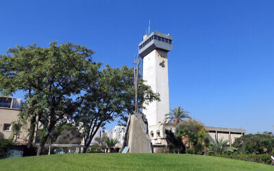 Le campus de l'université Bar Ilan, à Ramat Gan. (Crédit : CC BY-SA Université Bar-Ilan/Wikimedia Commons)