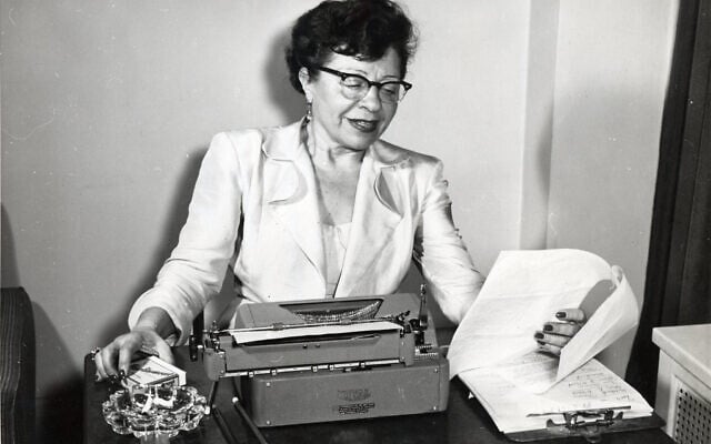 Polly Adler, autrice de best-sellers. (Crédit : Collection Polly Adler/Autorisation : Eleanor Vera)
