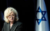 La nouvelle procureure générale Gali Baharav-Miara lors d'une cérémonie d'accueil, à Jérusalem, le 8 février 2022. (Crédit : Yonatan Sindel/Flash90)