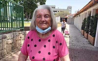 Photo non-datée de Naomi Perlman, survivante de la Shoah. (Autorisation : Famille Perlman)