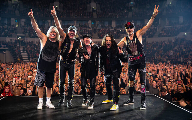 Le groupe de rock allemand Scorpions, dont le retour en Israël est prévu pour juillet 2022. (Crédit : Scorpions) Le groupe de rock allemand Scorpions, dont le retour en Israël est prévu pour juillet 2022. (Crédit : Scorpions)