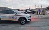 Des secouristes au poste de contrôle de Hizme en Cisjordanie, au nord de Jérusalem, le 2 mars 2022. (Crédit  : Sauveteurs sans frontières)
