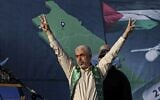 Yahya Sinwar, chef du Hamas à Gaza, sur scène lors d'un rassemblement dans la ville de Gaza, le 24 mai 2021. (Crédit : Mahmud Hams/AFP)