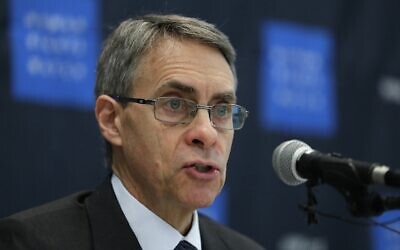 Kenneth Roth,le directeur exécutif de  Human Rights Watch, pendant une conférence de presse à Séoul, en Corée du sud, le 1er novembre 2018. (Crédit : AP Photo/Lee Jin-man)