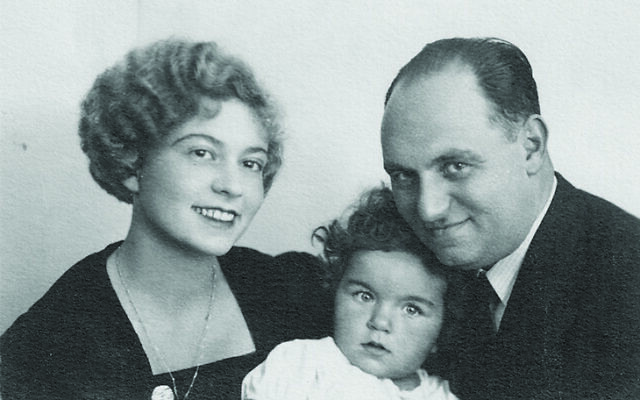 Hansi, Leo et Suzanne Spitzer avant la Seconde Guerre mondiale. (Crédit: Avec l'aimable autorisation d'Ann Chadwick)