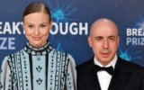 Julia Milner et Yuri Milner assistent au Breakthrough Prize 2020 au centre de recherche de la NASA Ames à Mountain View, en Californie, le 3 novembre 2019. (Crédit: Ian Tuttle/Getty Images for Breakthrough Prize via JTA)
