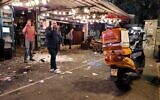 Des ambulances dans la rue Dizengoff de Tel Aviv après une fusillade signalée, le 7 avril 2022 (Crédit : United Hatzalah)