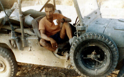 Le sergent-chef Barak Sharabi, un soldat de Sayeret Matkal qui a été tué en Syrie en 1984, pendant son service (Crédit: Avec l'aimable autorisation du site Web du mémorial de Barak Sharabi)