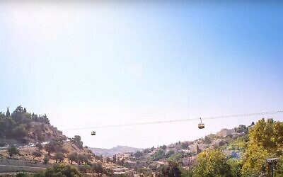 Vue d’artiste donnant à voir un téléphérique traversant la vallée de Hinnom, à partir d’une vidéo promotionnelle. (Crédit : Capture d’écran YouTube)