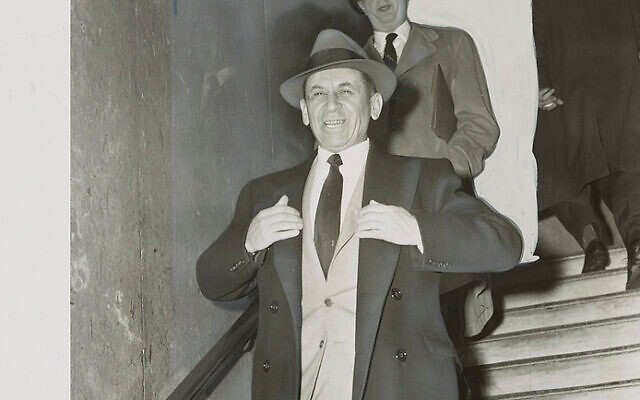 Le premier appel téléphonique du juge Perlman était destiné à cet homme, Meyer Lansky, qui avait contribué à la formation du système des cinq familles de New York et de Murder Inc. (Crédit: Collection de journaux du New York World-Telegram et du Sun, Bibliothèque du Congrès, LC-DIG-ds-00979/courtoisie de Michael Benson)