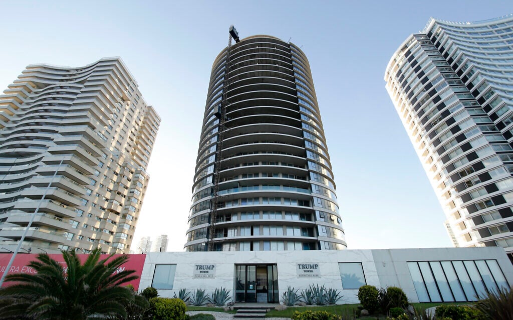 Une vue du premier gratte-ciel portant le nom de Trump en Amérique du Sud, à Punta del Este. (Crédit: Avec l'aimable autorisation de la Trump Tower Punta del Este/ via JTA)