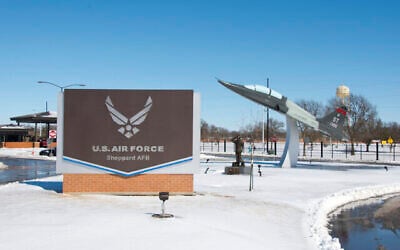 Entrée principale de la base aérienne de Sheppard, au Texas, le 4 février 2022. (Crédit : 2e Lt. Logan Thomas / US Air Force via AP)