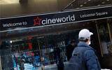 Photo d'illustration : Un cinéma Cineworld à Londres, le 5 octobre 2020. (Crédit : AP Photo/Alastair Grant)