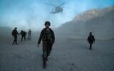 Des soldats israéliens prennent part à un exercice de grande ampleur à Chypre, selon une image publiée par les militaires le 2 juin 2022. (Crédit : Forces armées israéliennes)
