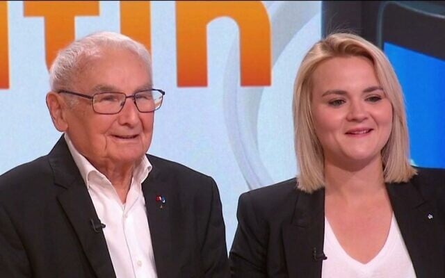 Robert Hébras et sa petite-fille Agathe, sur le plateau de Télématin, en juin 2022. (Crédit : capture d’écran France.tv) Robert Hébras et sa petite-fille Agathe, sur le plateau de Télématin, en juin 2022. (Crédit : capture d’écran France.tv)