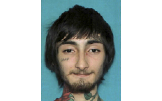 Robert (Bobby) E. Crimo III. (Crédit : Département de police de la ville de Highland Park via AP)